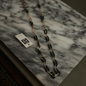 Zenzii marbled clip chain necklace